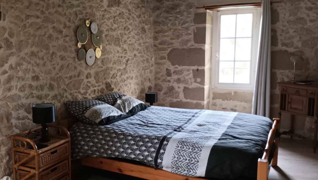 Les Gites Du Hameau Avec Piscine Castelnau-sur-Gupie Exterior foto
